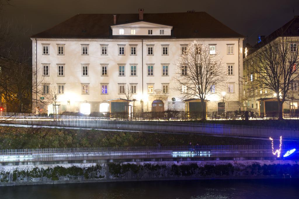 Zois Apartament