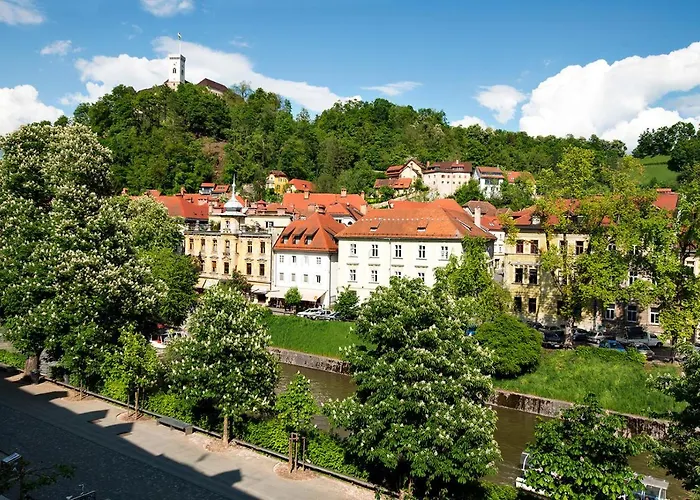 Zois Apartments